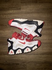 Nike Air Barrage Mid Sneakers