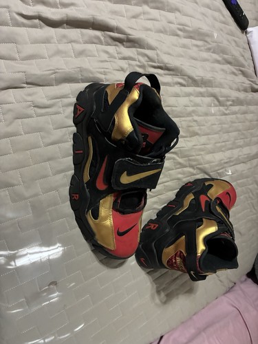 Nike air barrage - mid, oro